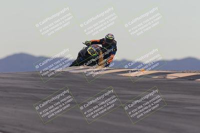 media/Sep-21-2025-Race Pace (Sun) [[98bf33ef95]]/Non Verified/1-Turns 9 and 10 (8am)/